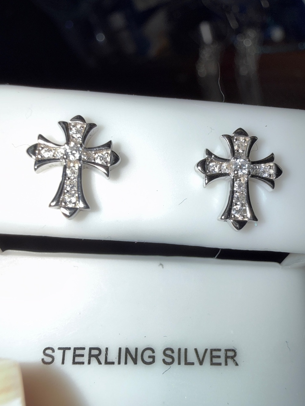 GRA CERTIFIED MOISSANITE DIAMONDS 925 Sterling Silver Cross Stud Earrings NEW